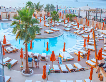 بافيليون في ذا بييتش