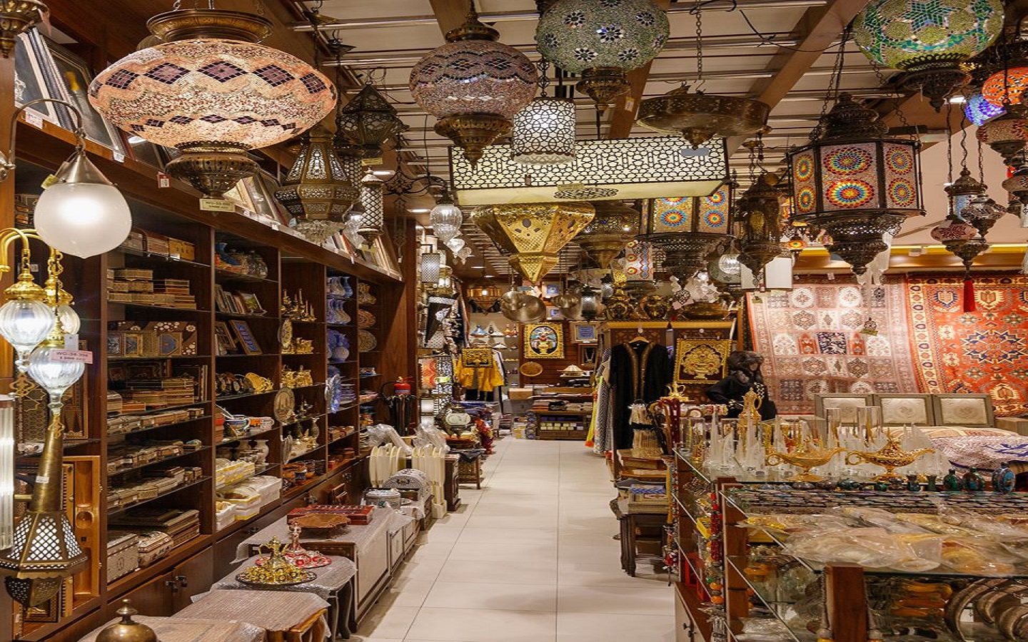 Top Abu Dhabi Mall Shops H&M, Nike, Rolex & more MyBayut