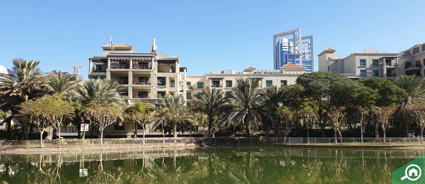 Apartment building in The Views with artificial lake