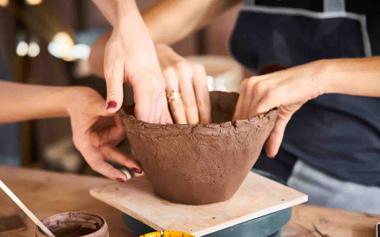 Best Pottery Classes in Dubai Yadawei, Oka Ceramics & More MyBayut