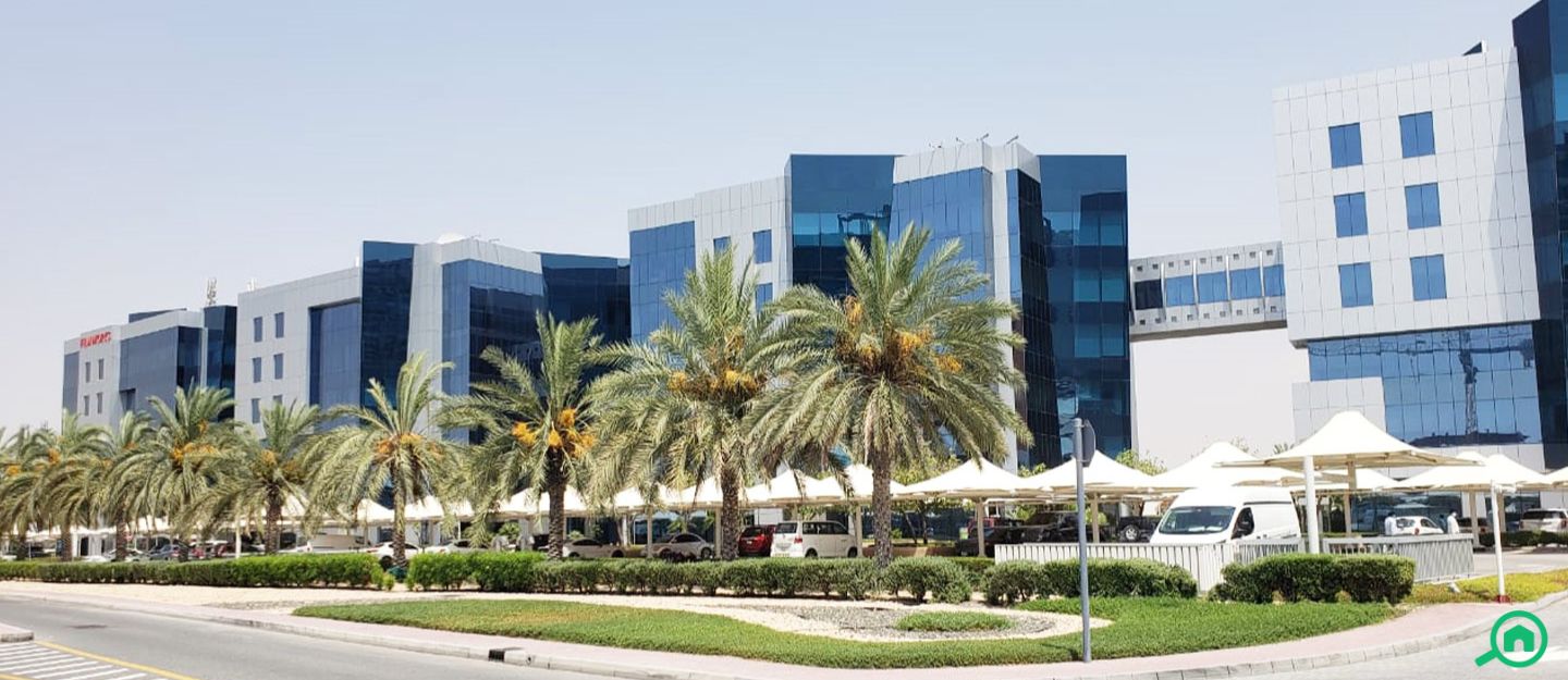Pros and Cons of Living in Dubai Studio City, Dubai