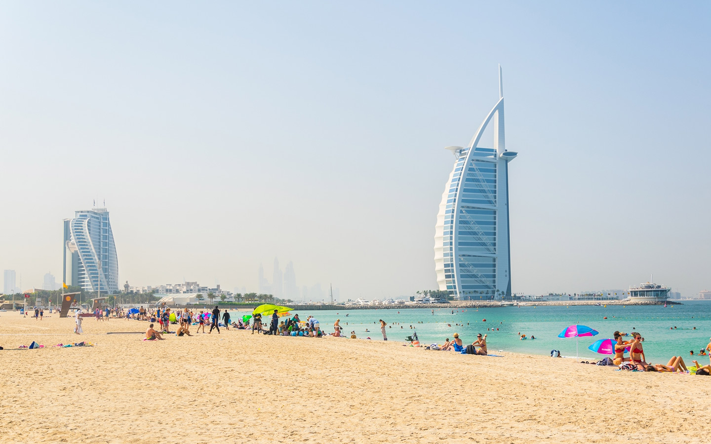 شاطئ جميرا المفتوح