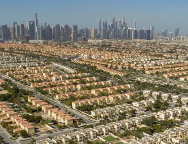Pros and cons of living in Jumeirah Park