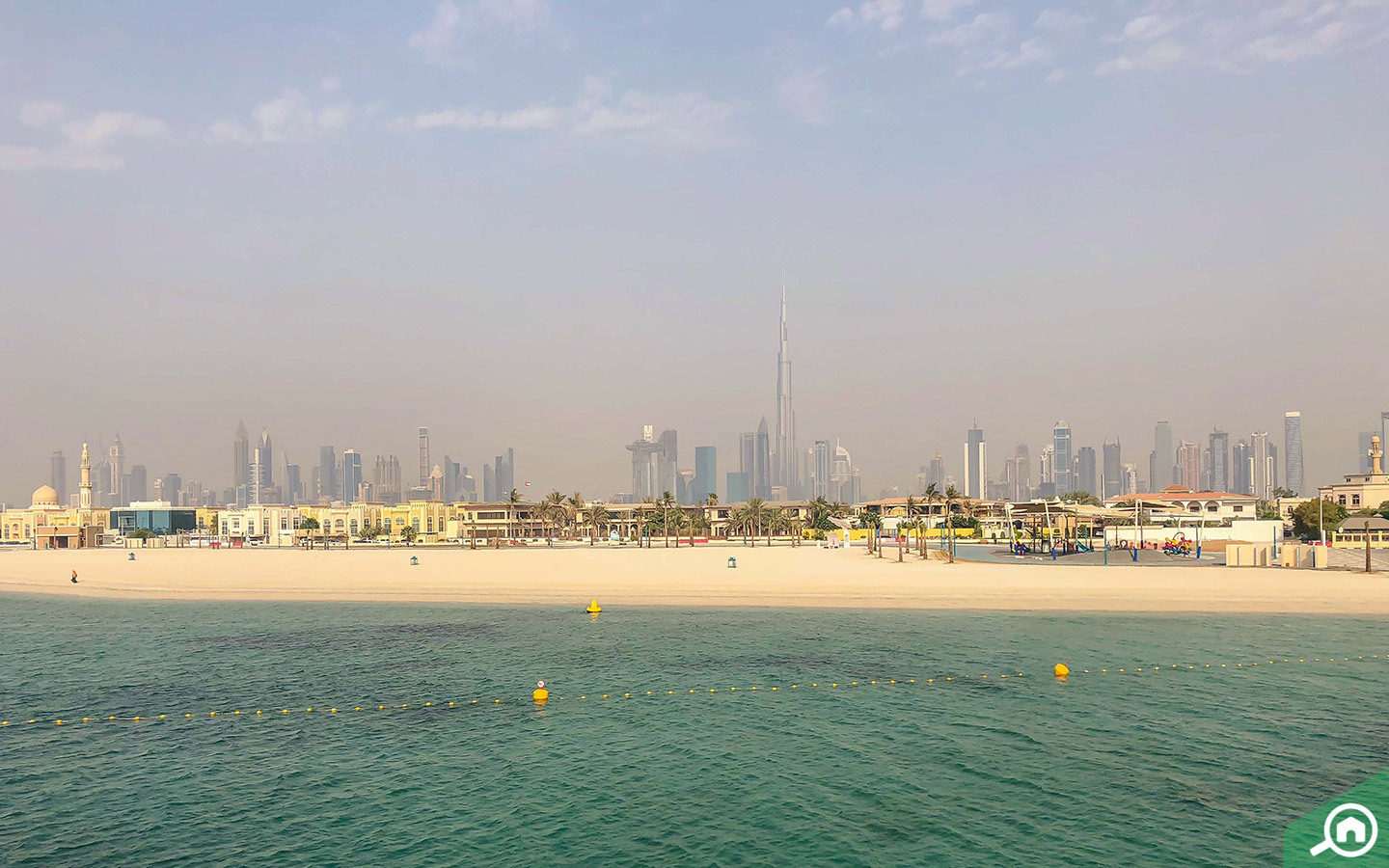 شاطئ في لؤلؤة جميرا