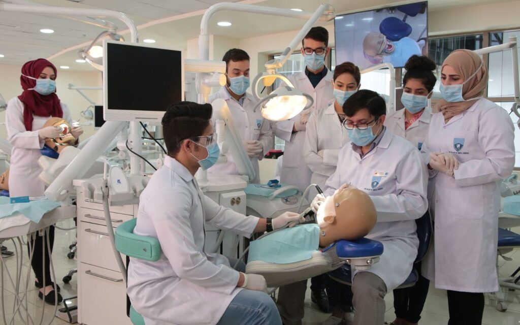 dentistry students at RAKMHSU