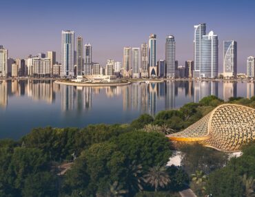 الاستثمار في العقارات الشارقة