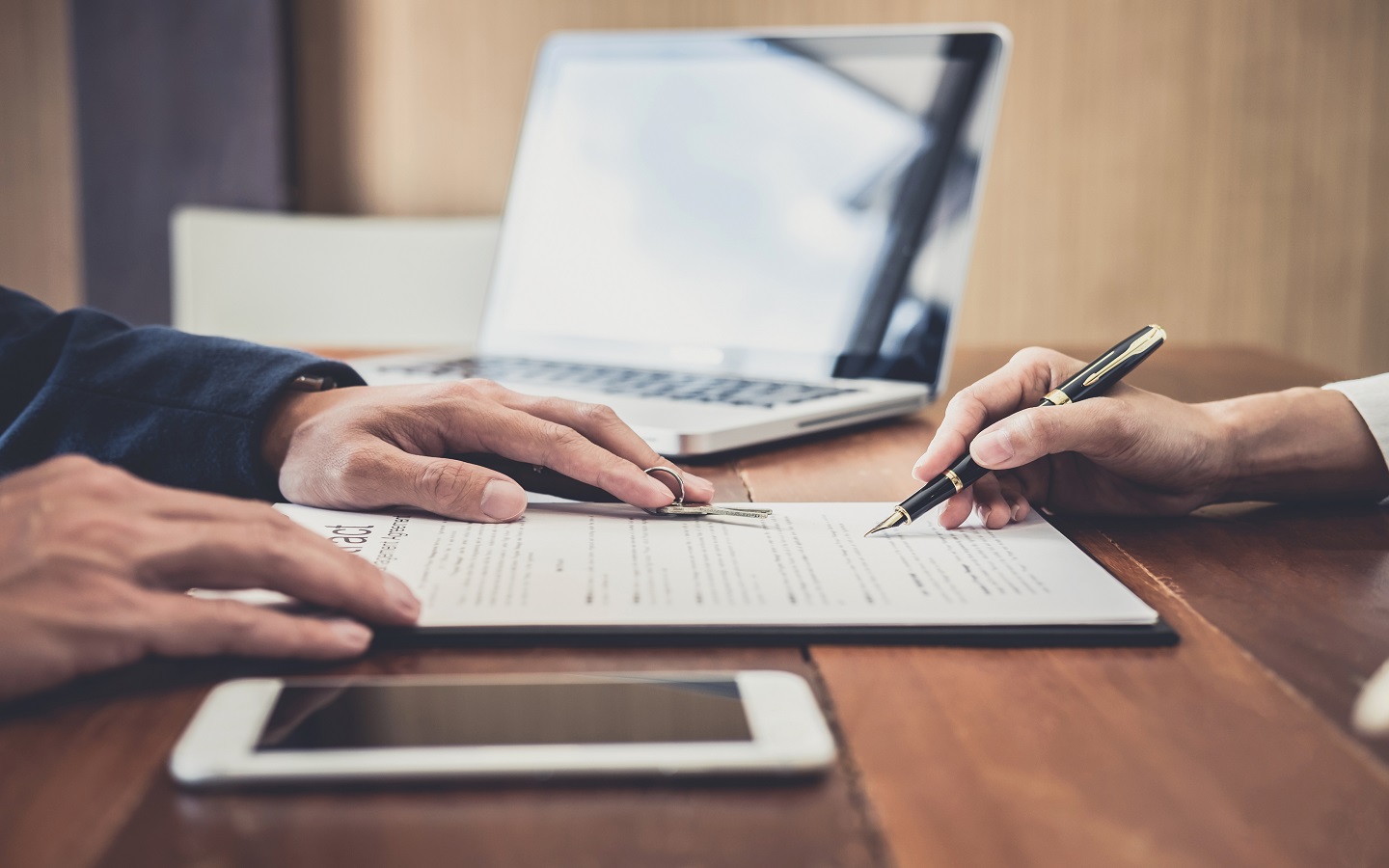 إجراءات طلب تسجيل بيع مقترن برهن مبدئي في دبي