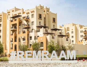 buildings with apartments for rent in remraam