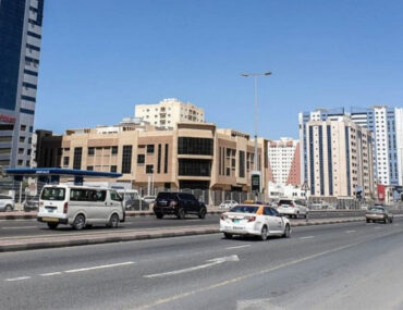 شارع ومبانٍ