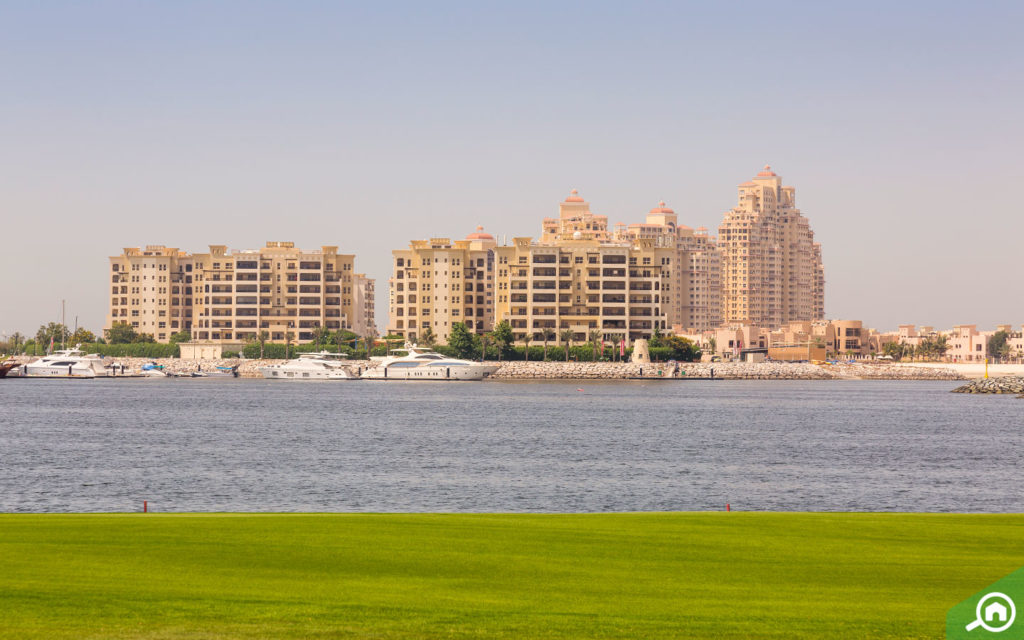 القرية الحمراء