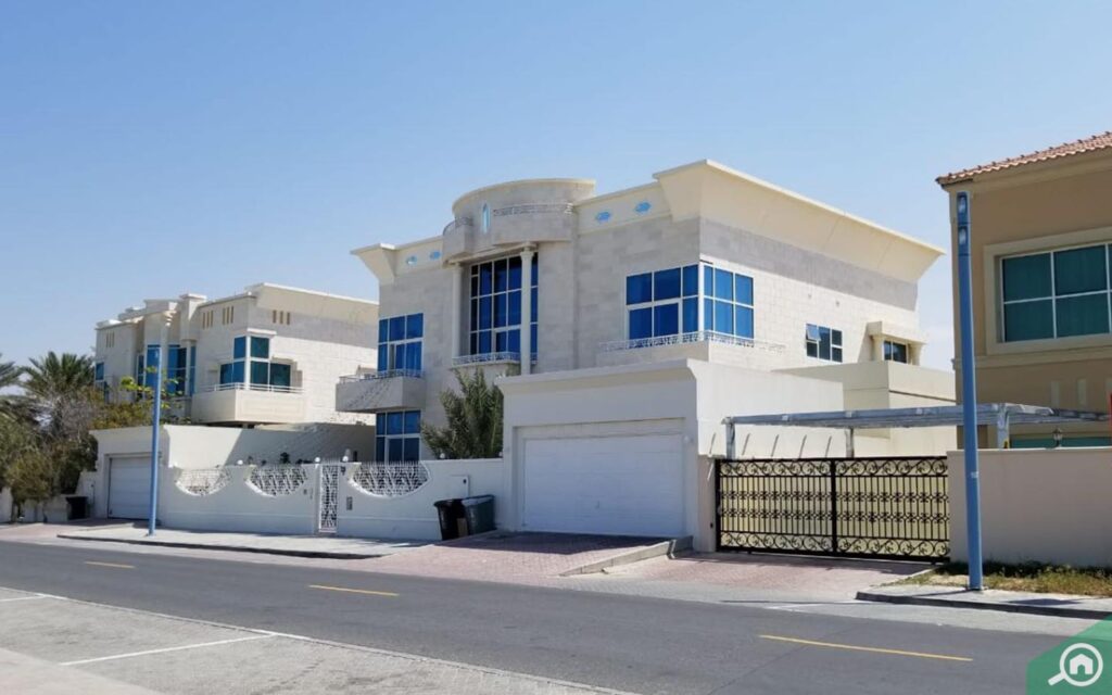 Umm Suqeim 2 is listed among the top neighbourhoods to rent properties in Umm Suqeim