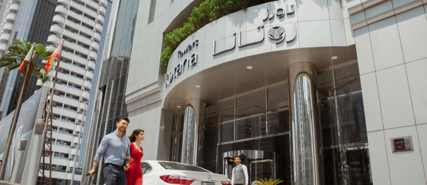 واجهة فندق روتانا تاورز