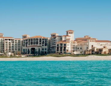 ST REGIS VIEW, one of the expensive hotels in Abu Dhabi