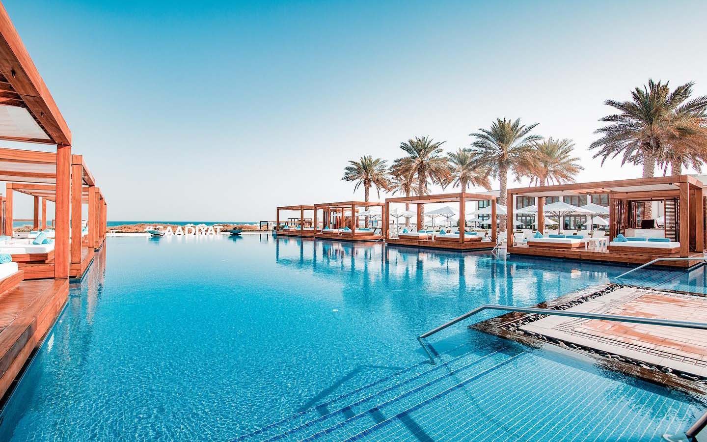 نادي شاطئ السعديات