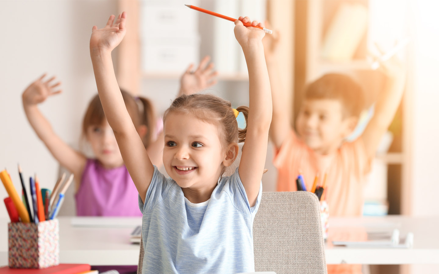 أطفال في المدرسة