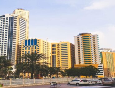 أبراج سكنية في الشارقة