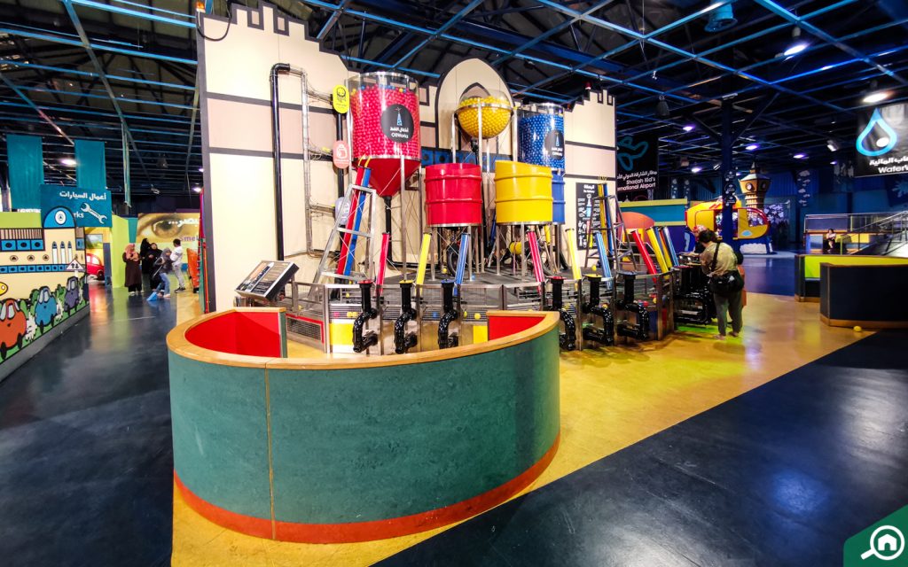 Sharjah discovery Centre is top places to visit in sharjah for kids