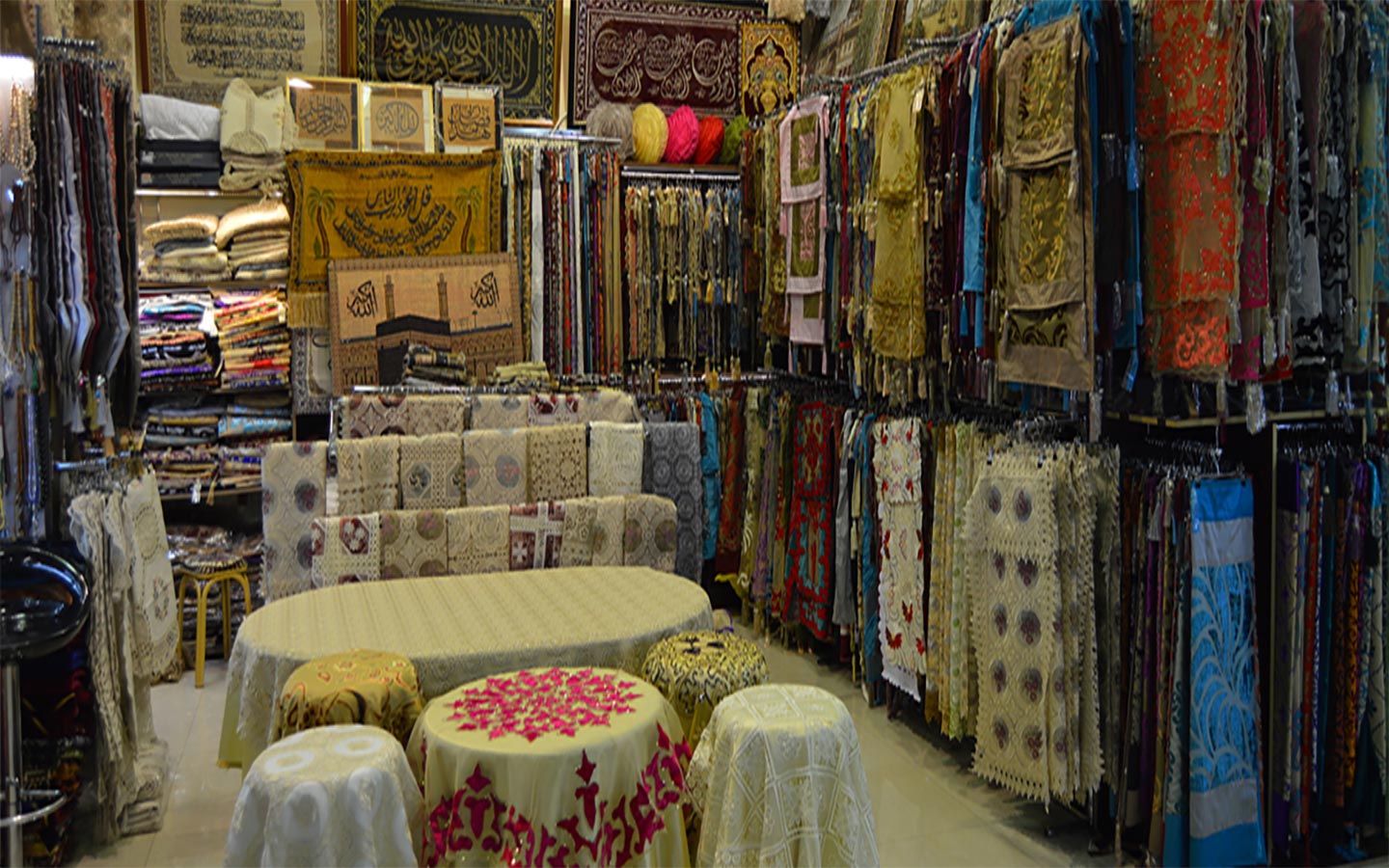 Al Shaab Village offers wide range of shopping options in Sharjah