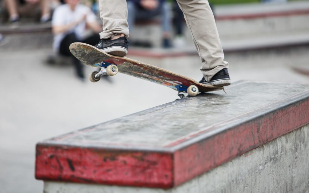 Free skateparks in Dubai with ramps and rails accessible to the public for casual and daily use.