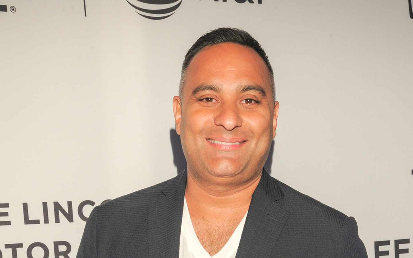 Standup Comedy Venues in Dubai Laughter Factory & More MyBayut