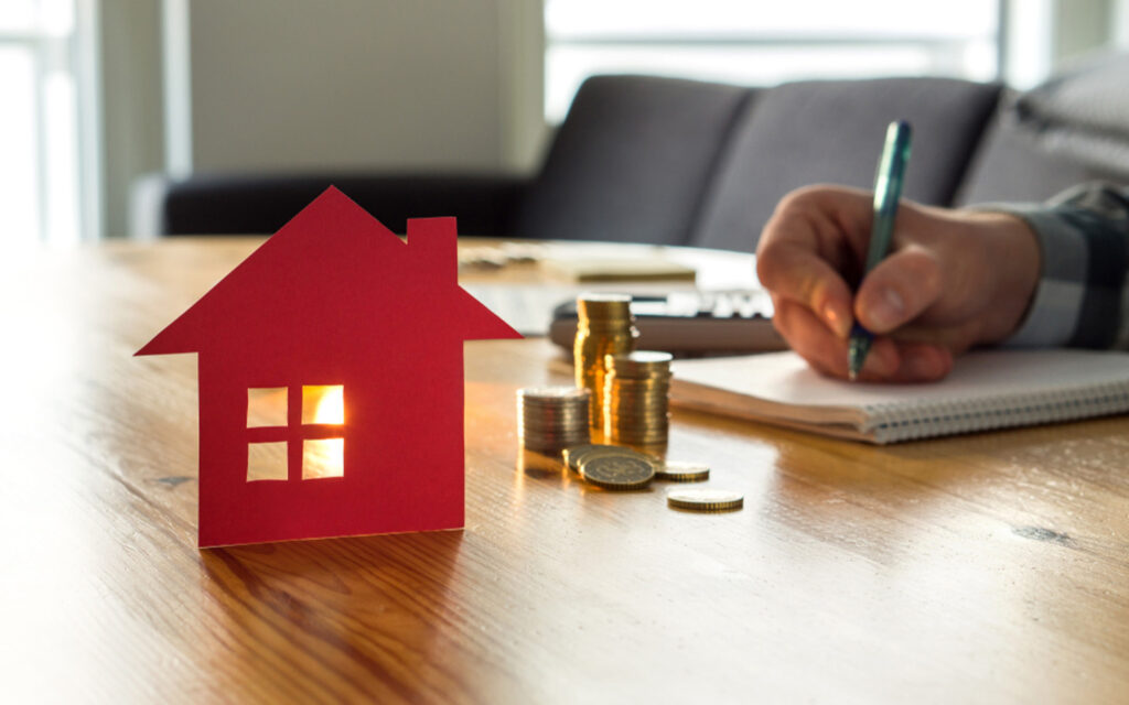  ادخار عقاري