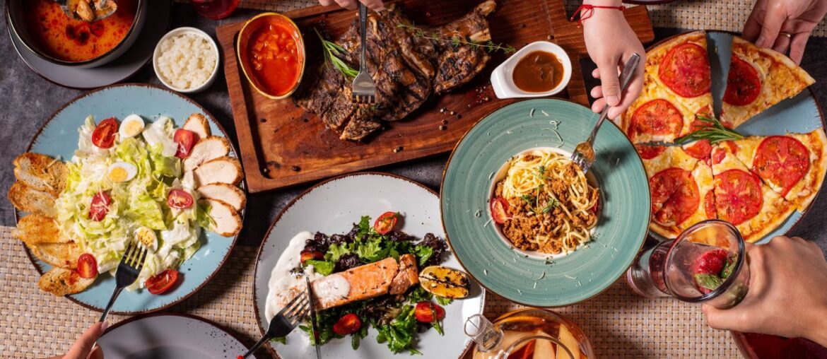 Food, drinks and live entertainment at Taste of Dubai festival.