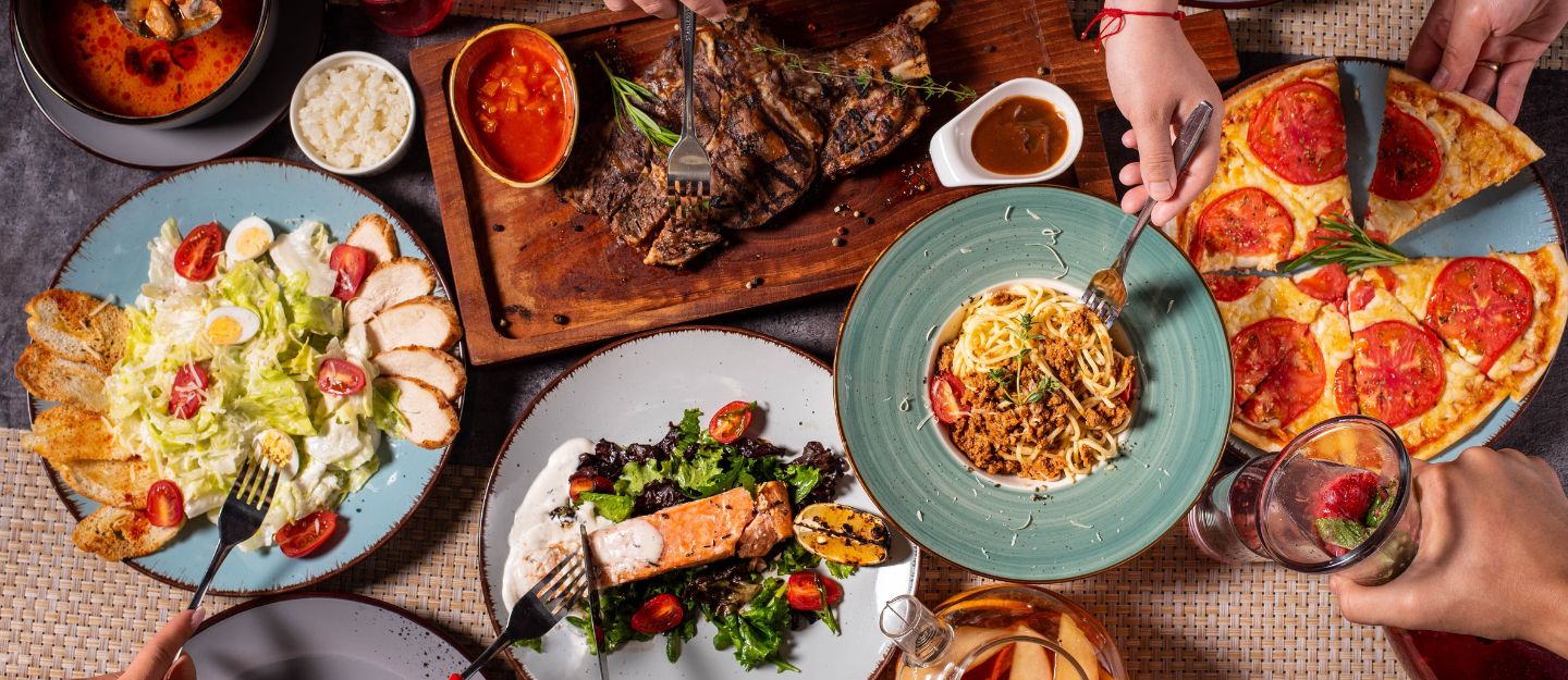 Food, drinks and live entertainment at Taste of Dubai festival.