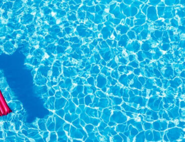 مياه المسابح