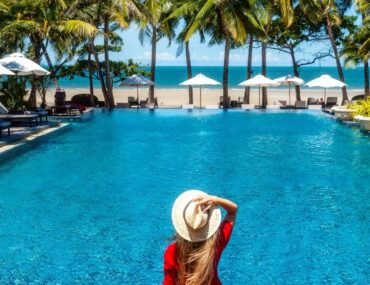 Soft sands, turquoise waters and thoughtfully curated amenities make beach resorts in Abu Dhabi an ideal retreat.