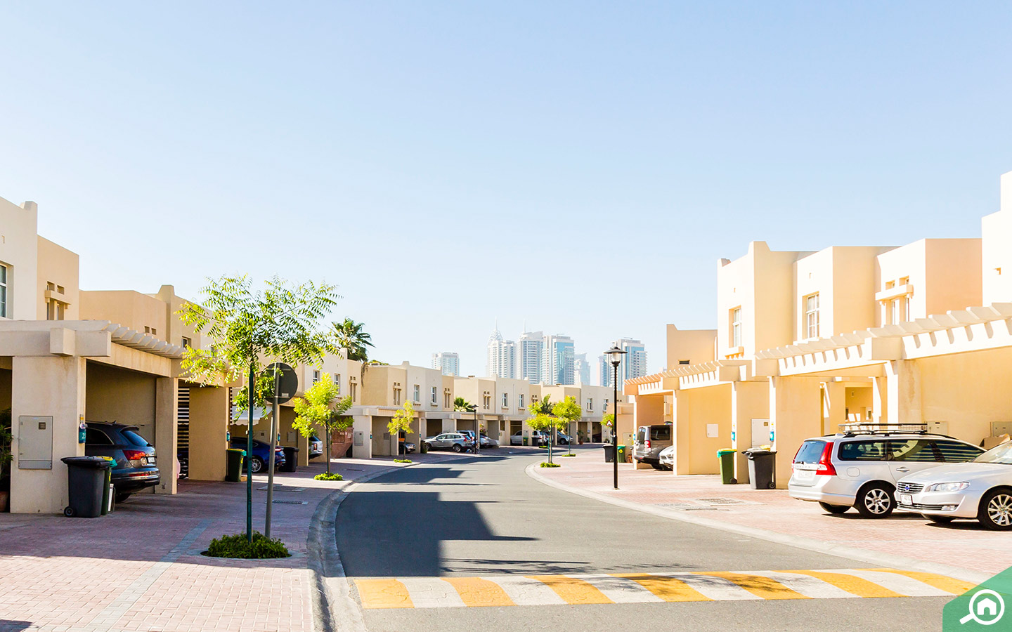 Popular Areas to Rent Villas in The Lakes Dubai MyBayut