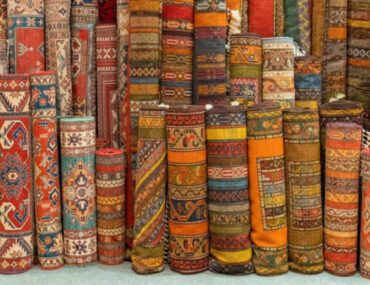 سجاد بأنواع مختلفة