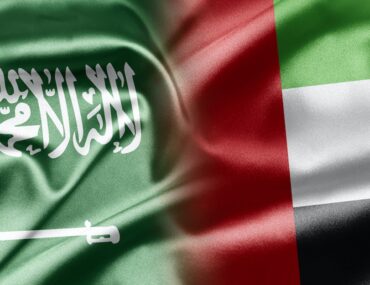 علم السعودية والإمارات
