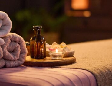 A luxury treatment room featuring Valentine’s Day spa offers in Dubai.