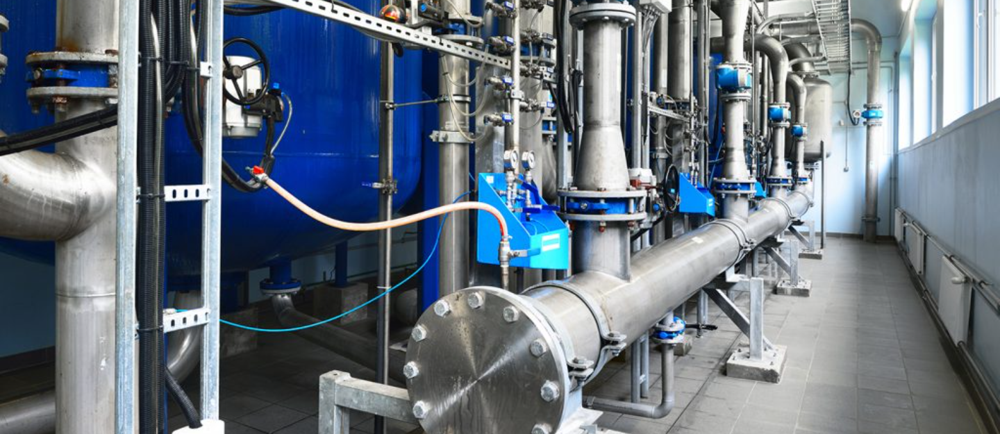 معدات تحلية المياه