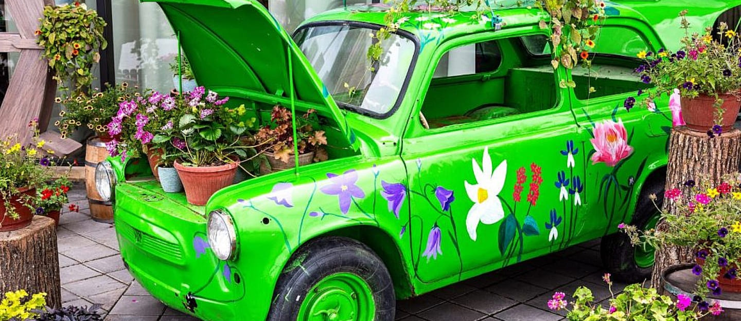 سيارة كقطعة ديكور