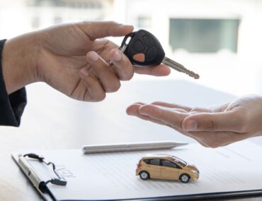 customer buying vehicle form Used car dealers in Dubai