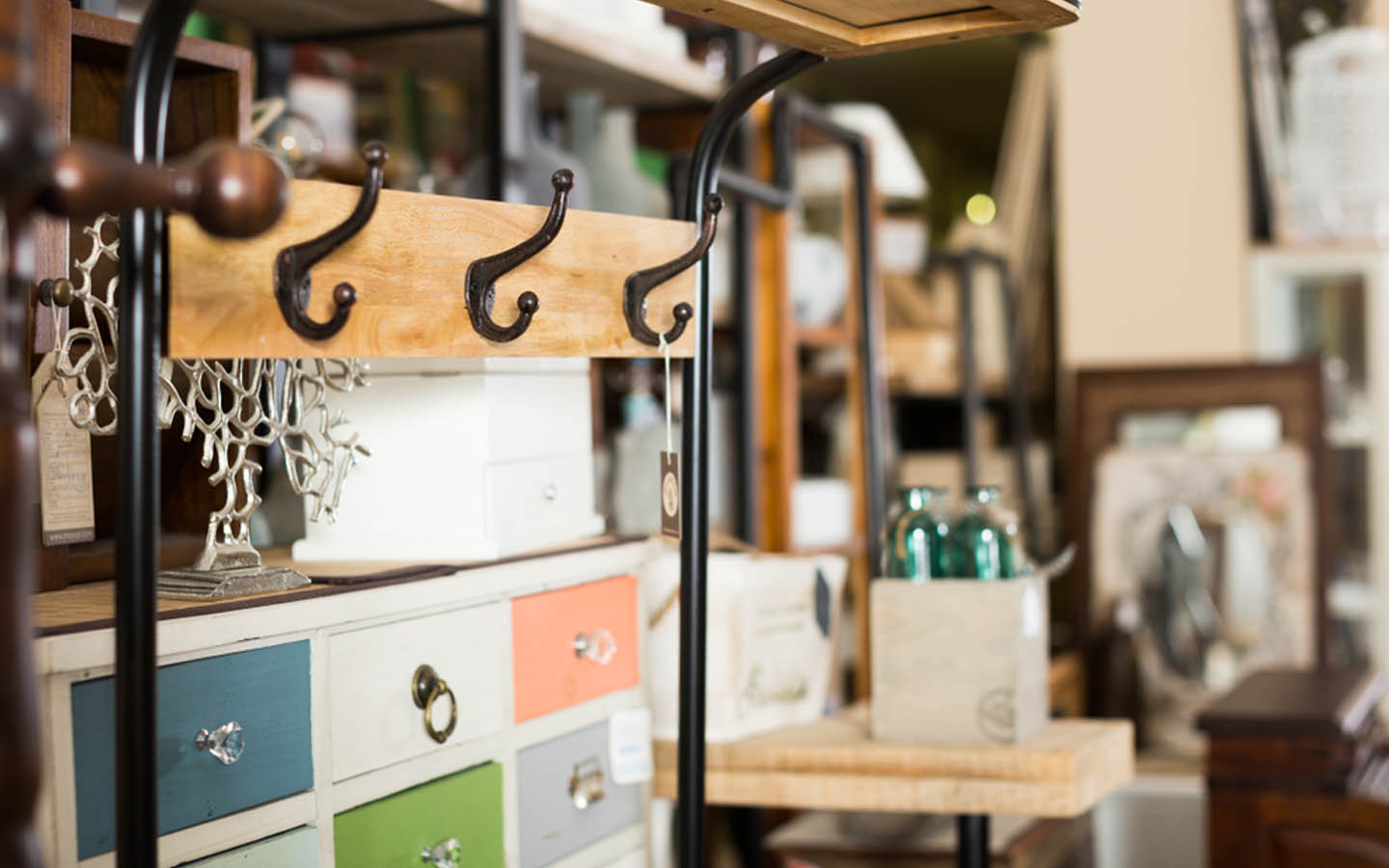 Buy Secondhand Furniture in Dubai Shops, Online & More MyBayut