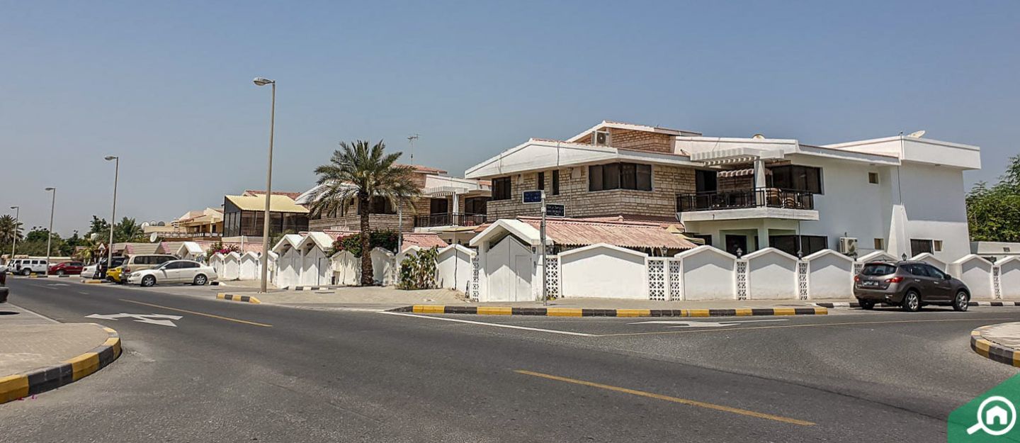 Areas with villas for sale in the uae under aed 1 million