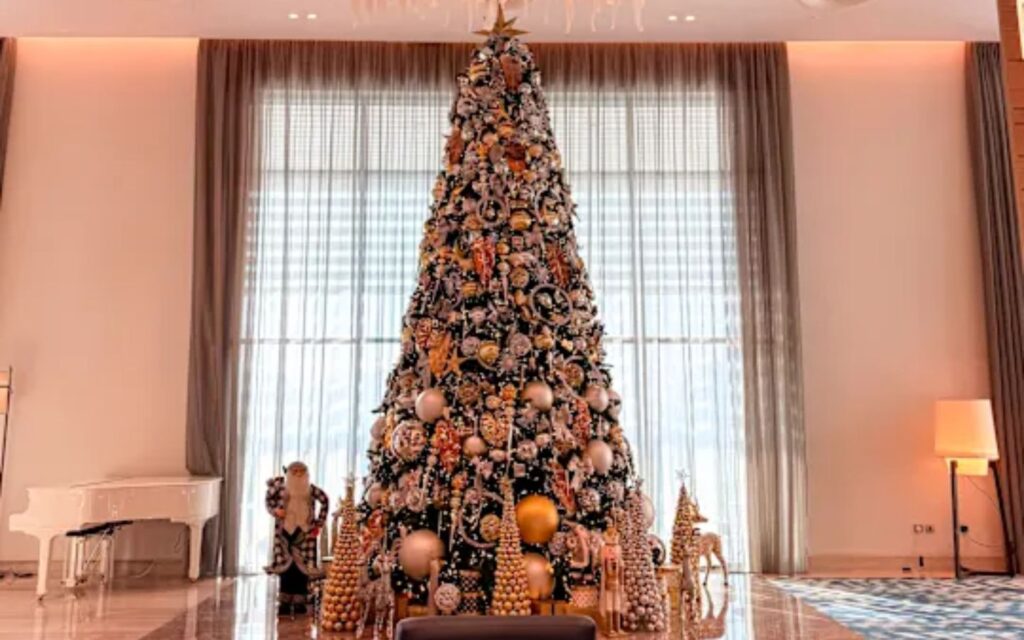 christmas lighting in abu dhabi