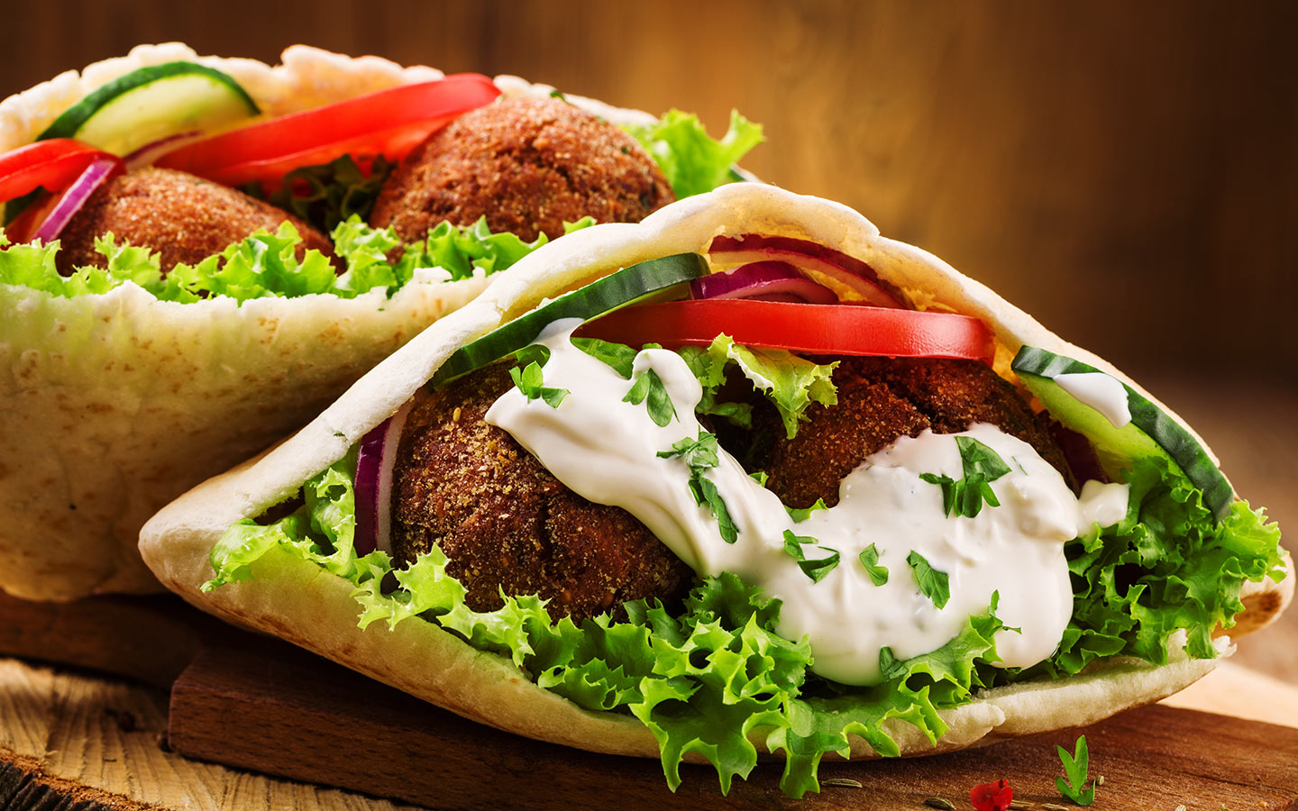 Falafel rolls