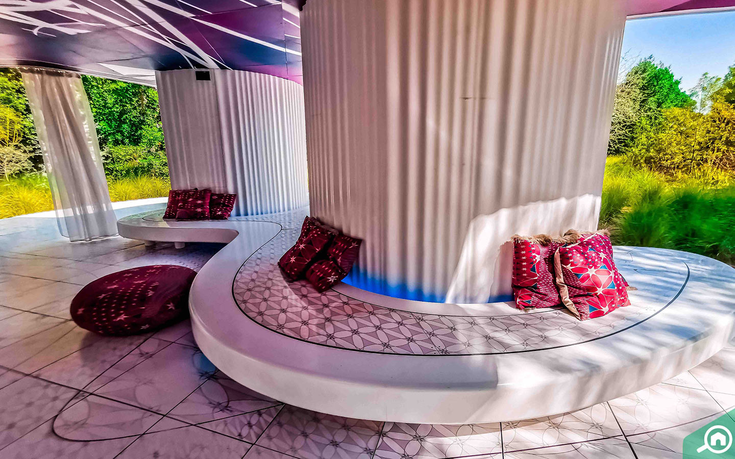 ديوان الآداب في جزيرة النور في الشارقة