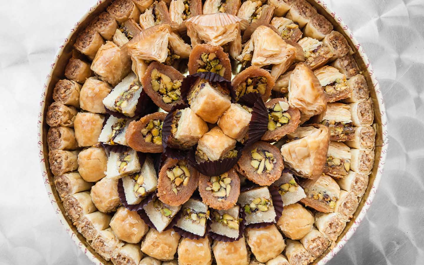 حلويات مشكل