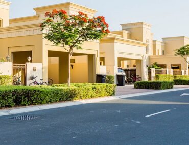 areas in Dubai by age group