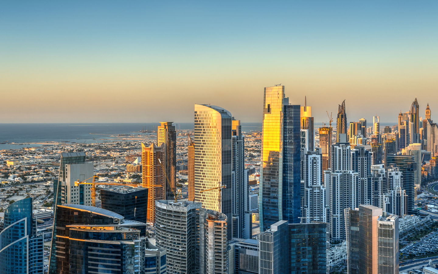 أبراج عقارية