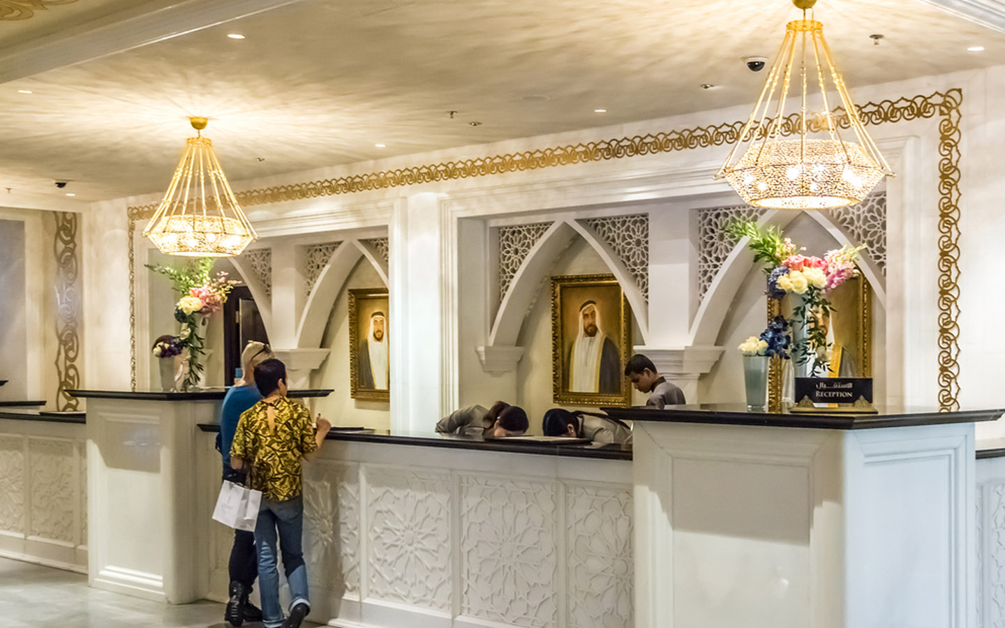 The 5 Star Hotels in Dubai Marina - Insider view of the luxurious ...