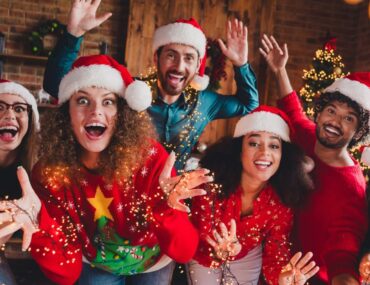 friends enjoying christmas in abu dhabi