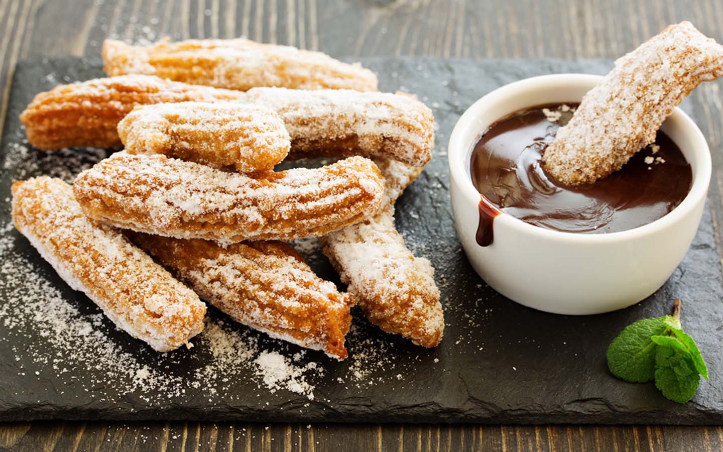 churros with chocolate dip