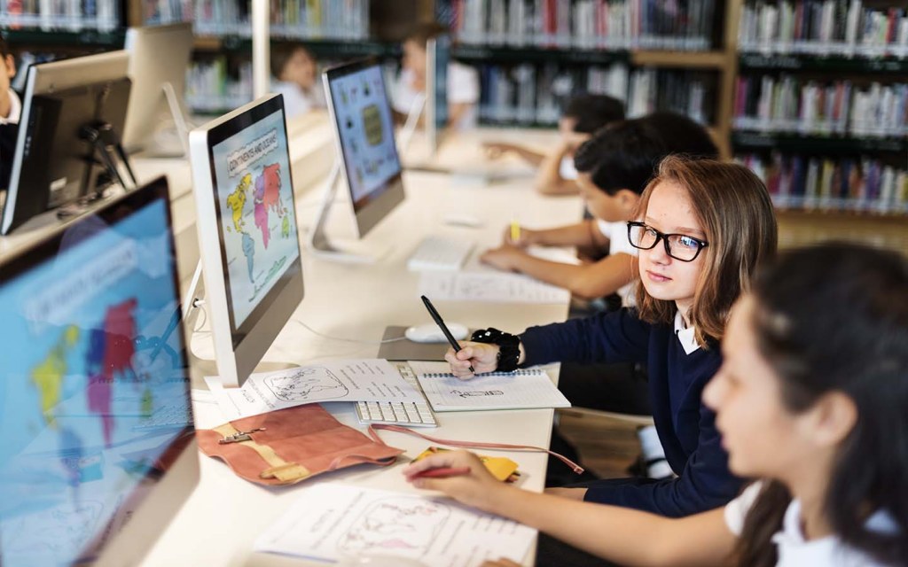 computer class in school