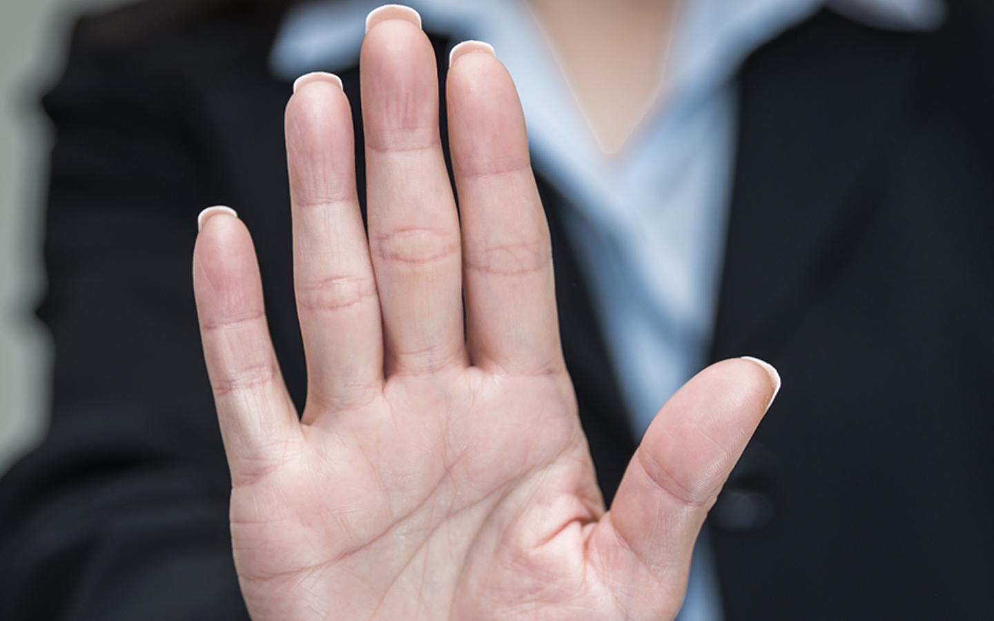 تصرفات يجب على الوسيط العقاري تجنبها