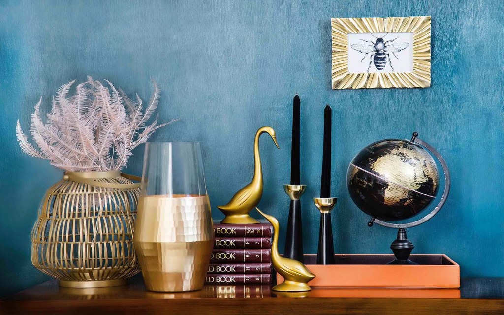 Gold Home Decor: Ways to Add a Touch of Gold to Your Rooms - MyBayut